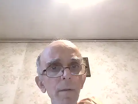 mariusica1xh online show from October 13, 2025, 1:56 pm