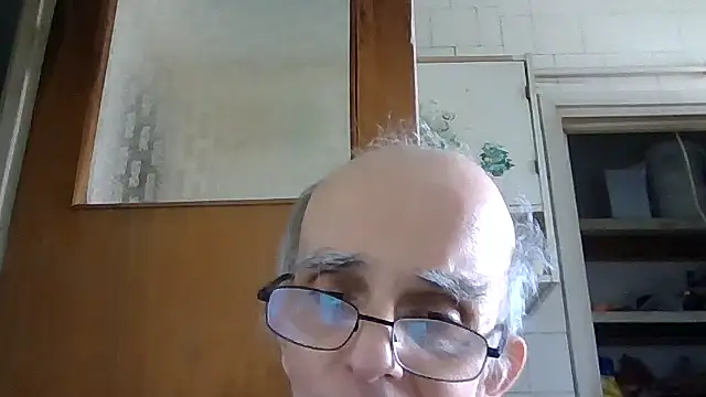 mariusica1xh online show from April 7, 2026, 11:56 am