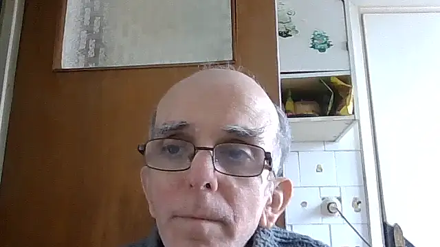 Snapshot of mariusica1@xh chatting on February 2, 2026, 10:58 am mariusica1xh online show from February 2, 2026, 10:58 am