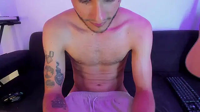 Henrikk senn online show from January 5, 2026, 6:44 pm