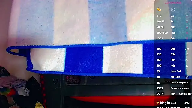 nicol gill  online show from February 10, 2025, 11:46 am