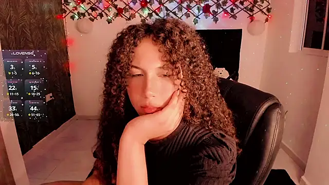 Lilith Miller21 online show from September 26, 2025, 9:21 pm