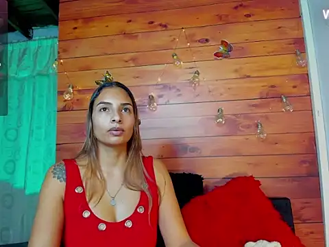 mykaelahoney online show from October 15, 2025, 5:50 am