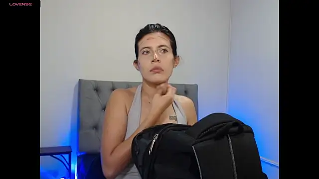 bellatrix25 online show from March 18, 2026, 3:24 pm