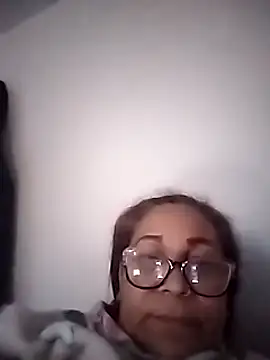 Snapshot of CafeCaliente69 chatting on March 19, 2025, 10:31 pm CafeCaliente69 online show from March 19, 2025, 10:31 pm