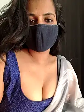 Snapshot of Nehubhabhi26 chatting on January 13, 2025, 5:02 pm Nehubhabhi26 online show from January 13, 2025, 5:02 pm