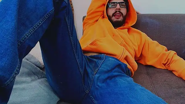 thomas gun online show from April 18, 2026, 7:07 pm