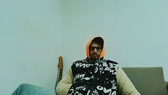 thomas gun online show from April 18, 2026, 10:17 am