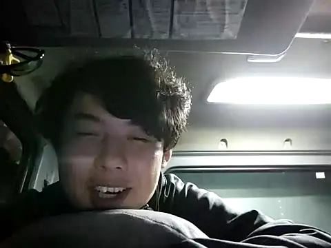 whitebriefboy online show from January 19, 2025, 5:28 pm