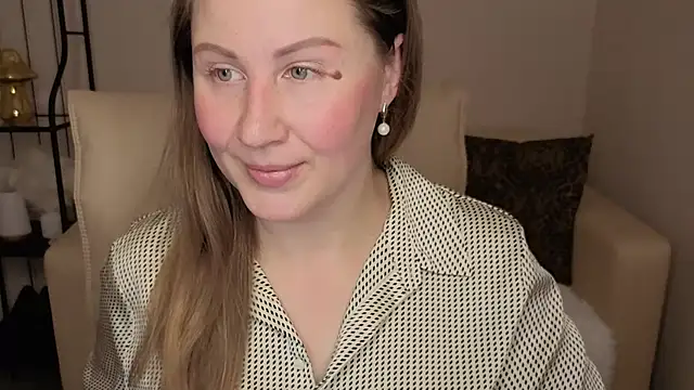 Helens love online show from October 30, 2025, 1:04 am