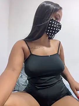 larissa1705 online show from January 4, 2025, 3:17 pm