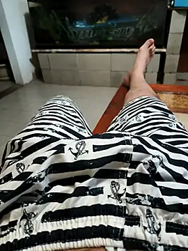 Snapshot of ReyDeCora chatting on October 17, 2025, 4:27 am ReyDeCora online show from October 17, 2025, 4:27 am