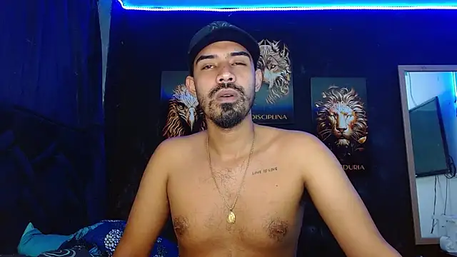 Snapshot of ryanse_hot chatting on February 11, 2025, 6:11 pm ryanse hot online show from February 11, 2025, 6:11 pm