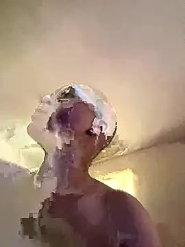 SexyHoneyRedd online show from October 16, 2025, 2:25 pm