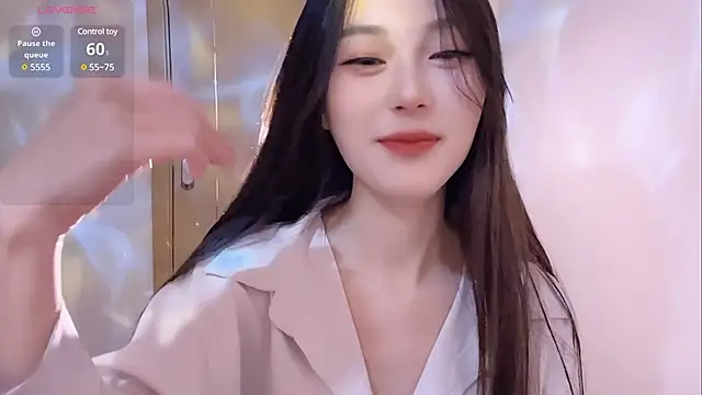 Snapshot of Sweet-Angel999 chatting on December 28, 2024, 2:21 pm Sweet-Angel999 online show from December 28, 2024, 2:21 pm