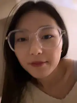 Snapshot of Sweet-Angel999 chatting on February 26, 2025, 2:38 pm Sweet-Angel999 online show from February 26, 2025, 2:38 pm