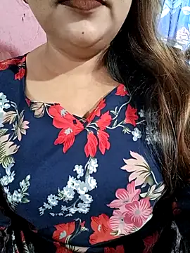 Snapshot of Beautyy38 chatting on October 22, 2025, 3:17 am Beautyy38 online show from October 22, 2025, 3:17 am