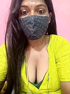 Snapshot of Renuma chatting on January 13, 2025, 4:39 am Renuma online show from January 13, 2025, 4:39 am