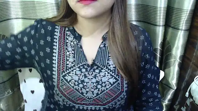 queen angelina online show from March 8, 2026, 8:01 pm