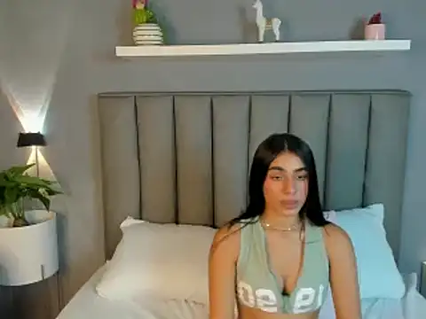 Snapshot of dalila30x chatting on February 9, 2025, 5:50 am dalila30x online show from February 9, 2025, 5:50 am