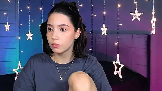 Snapshot of Stacy_Gonzales_ chatting on October 15, 2025, 10:12 am Stacy Gonzales online show from October 15, 2025, 10:12 am