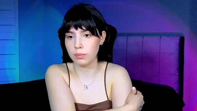 Stacy Gonzales  online show from February 3, 2026, 11:15 am