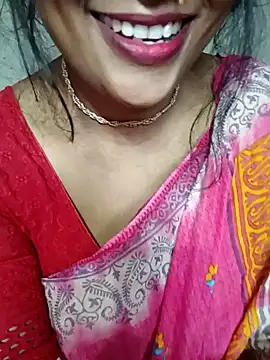 Snapshot of Wifesuman40 chatting on December 15, 2024, 10:39 am Wifesuman40 online show from December 15, 2024, 10:39 am