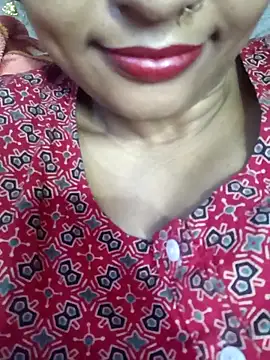 Snapshot of Wifesuman40 chatting on March 8, 2025, 5:17 am Wifesuman40 online show from March 8, 2025, 5:17 am