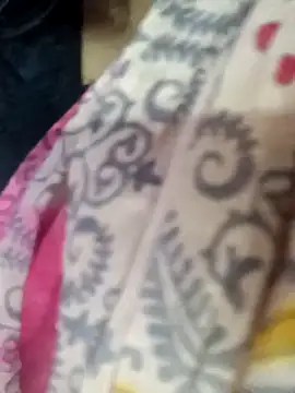 Snapshot of Wifesuman40 chatting on December 31, 2024, 9:53 am Wifesuman40 online show from December 31, 2024, 9:53 am