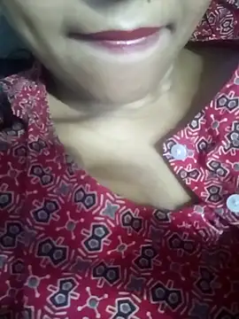 Snapshot of Wifesuman40 chatting on March 7, 2025, 11:40 am Wifesuman40 online show from March 7, 2025, 11:40 am