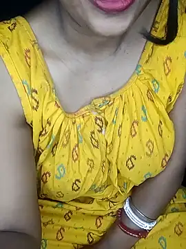 Snapshot of Wifesuman40 chatting on January 4, 2025, 8:16 pm Wifesuman40 online show from January 4, 2025, 8:16 pm