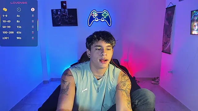 LuciferM Star online show from November 14, 2025, 2:48 am