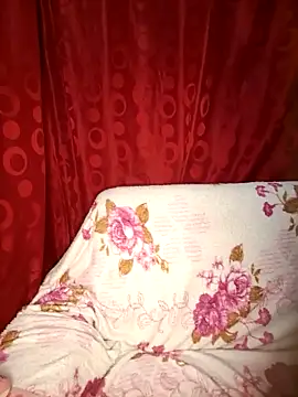 Snapshot of ifeelverywet_andhot chatting on February 19, 2025, 3:05 pm ifeelverywet andhot online show from February 19, 2025, 3:05 pm