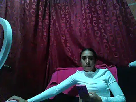 Snapshot of ifeelverywet_andhot chatting on February 8, 2025, 5:18 pm ifeelverywet andhot online show from February 8, 2025, 5:18 pm