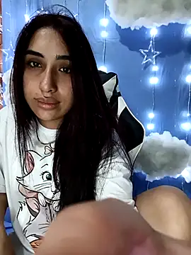 Snapshot of ifeelverywet_andhot chatting on November 25, 2025, 2:06 pm ifeelverywet andhot online show from November 25, 2025, 2:06 pm