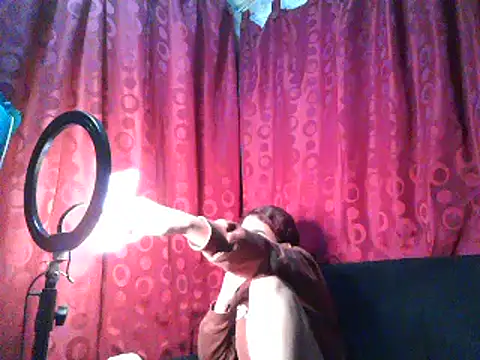 Snapshot of ifeelverywet_andhot chatting on March 17, 2025, 5:05 pm ifeelverywet andhot online show from March 17, 2025, 5:05 pm