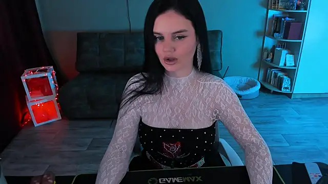 Snapshot of Lora_Cain chatting on February 24, 2026, 10:27 am Lora Cain online show from February 24, 2026, 10:27 am