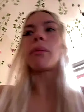 Snapshot of -Sexy_Barbie- chatting on September 27, 2025, 4:29 am -Sexy Barbie- online show from September 27, 2025, 4:29 am