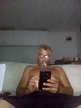 NICJOHNS online show from February 25, 2025, 11:04 pm