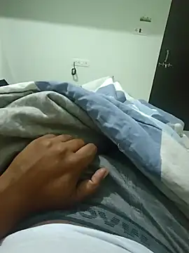 Snapshot of iMms69 chatting on January 19, 2025, 6:43 pm iMms69 online show from January 19, 2025, 6:43 pm