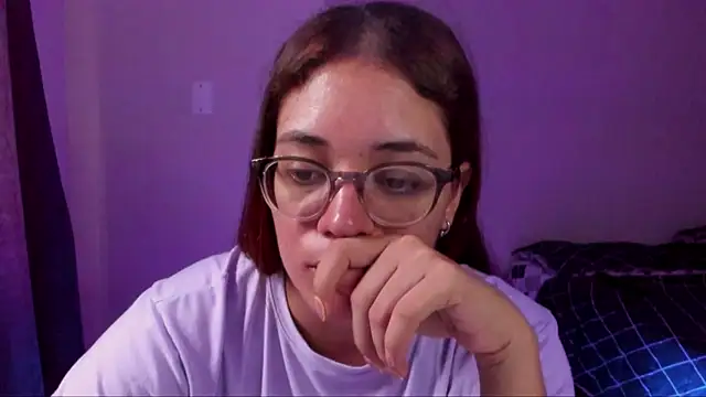 atenas 05  online show from February 22, 2025, 6:19 pm