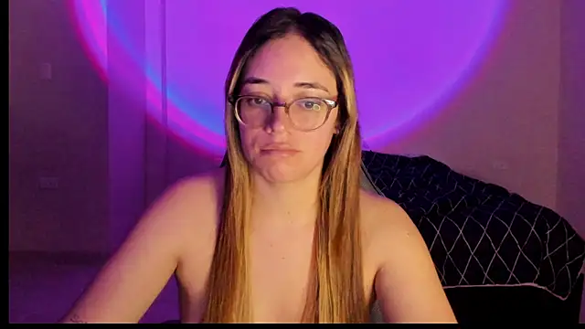 atenas 05  online show from October 18, 2025, 9:33 am