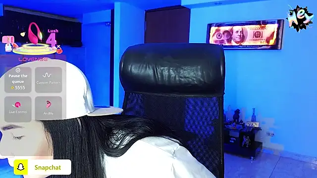 BABYFANTASY 1 online show from September 21, 2025, 9:53 pm