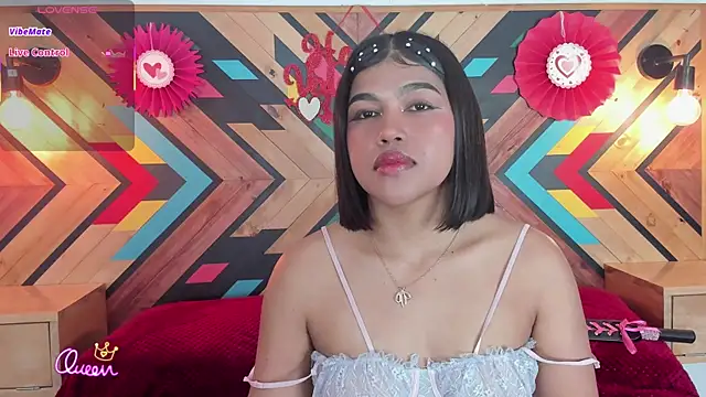 Snapshot of NaiirobiSwan chatting on February 10, 2026, 8:19 pm NaiirobiSwan online show from February 10, 2026, 8:19 pm