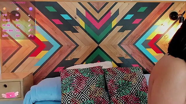 NaiirobiSwan online show from November 8, 2025, 7:39 pm