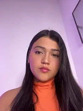 alisson carolina73 online show from May 16, 2026, 3:38 am
