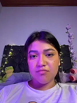 alisson carolina73 online show from June 8, 2026, 1:28 am
