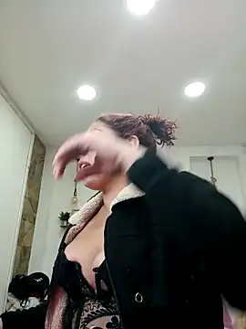 dulce celeste15 online show from March 31, 2026, 1:46 pm