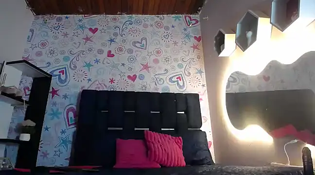 KOURTNEY-- online show from March 12, 2025, 1:25 am