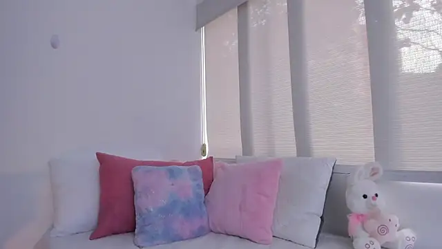 Snapshot of Brisa_blue chatting on March 4, 2025, 6:29 pm Brisa blue online show from March 4, 2025, 6:29 pm